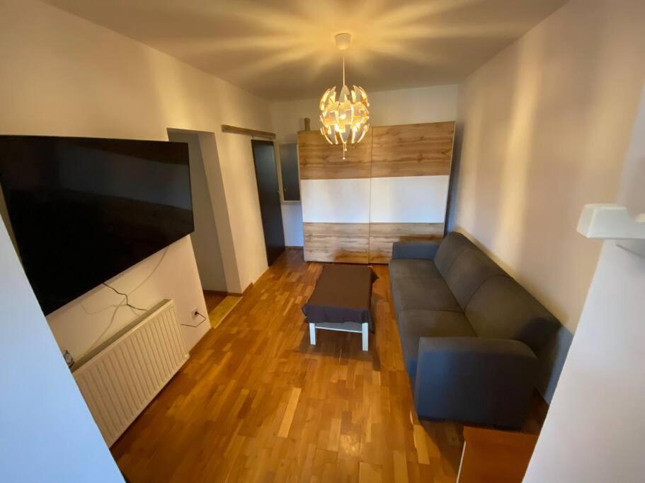Vasmacska Apartman Apartment