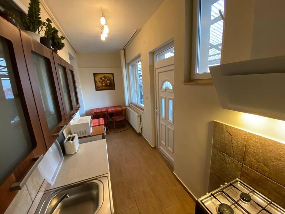 Vasmacska Apartman Apartment