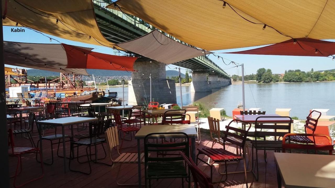 Vasmacska Apartman Apartment